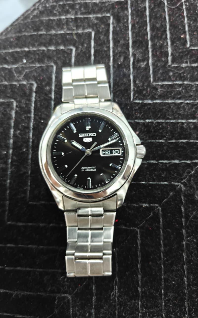 Seiko 5 Automatic 21 Jewels Men's Watch – Black Dial, Stainless Steel